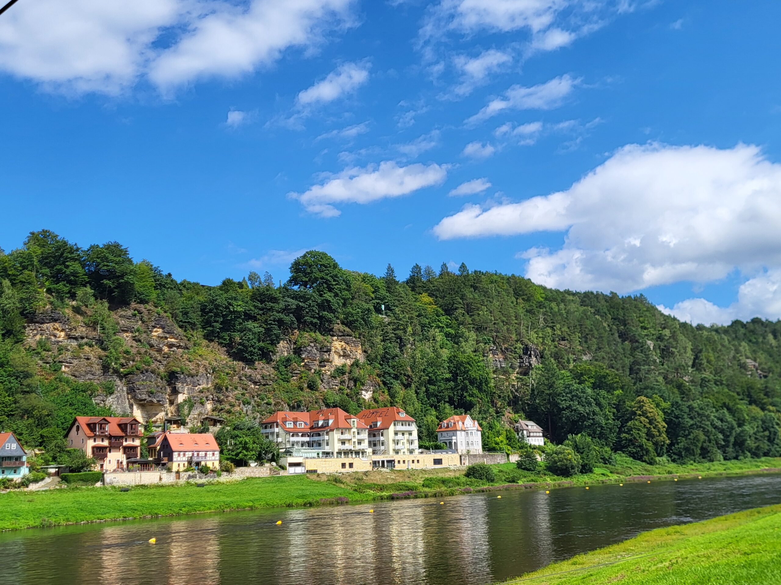 Read more about the article Fragen rund um Autismus – Teil 4: Arbeitgeber von Menschen mit Autismus